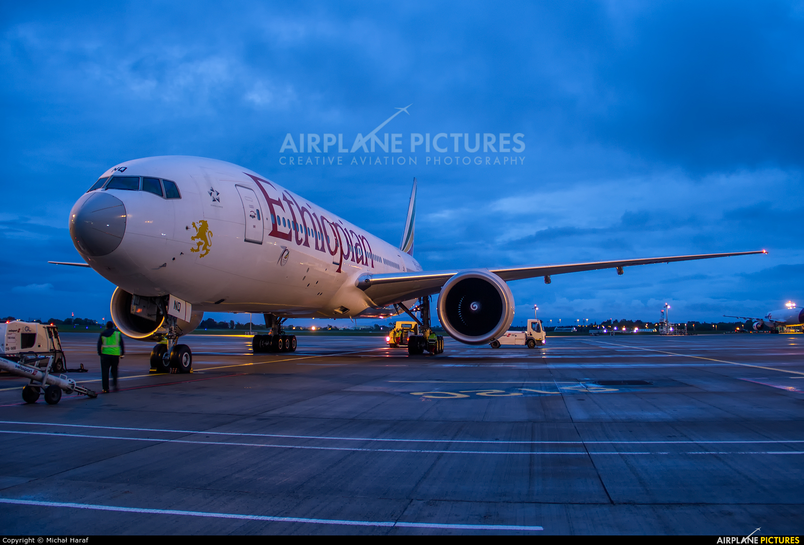 Ethiopian Airlines ET-ANQ aircraft at Dublin