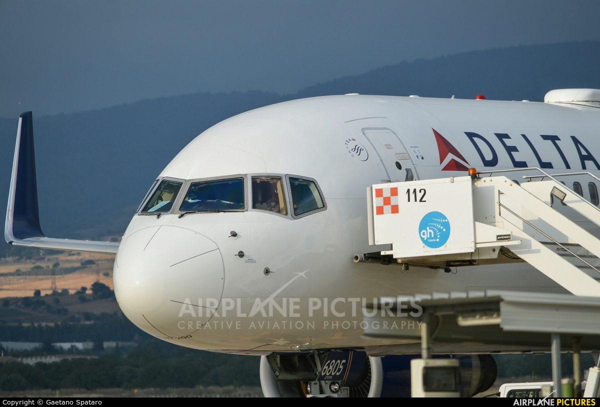 Delta Air Lines N707TW aircraft at Comiso - Sicily