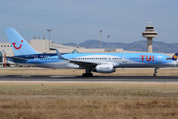 G-BYAW - TUI Airways Boeing 757-200