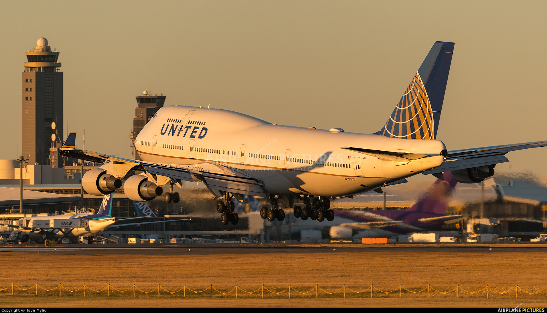United Airlines N120UA aircraft at Tokyo - Narita Intl