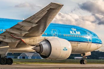PH-BQA - KLM Boeing 777-200ER