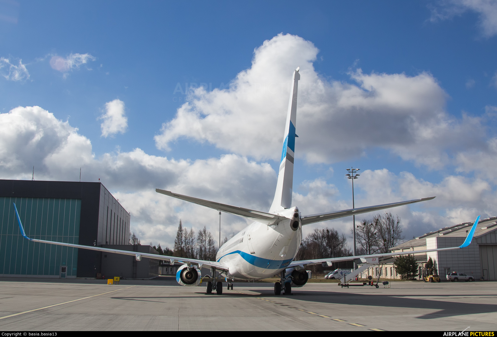 Enter Air SP-ENM aircraft at Katowice - Pyrzowice