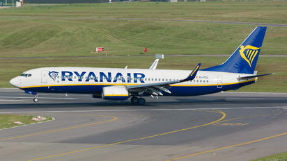 EI-FZC - Ryanair Boeing 737-8AS