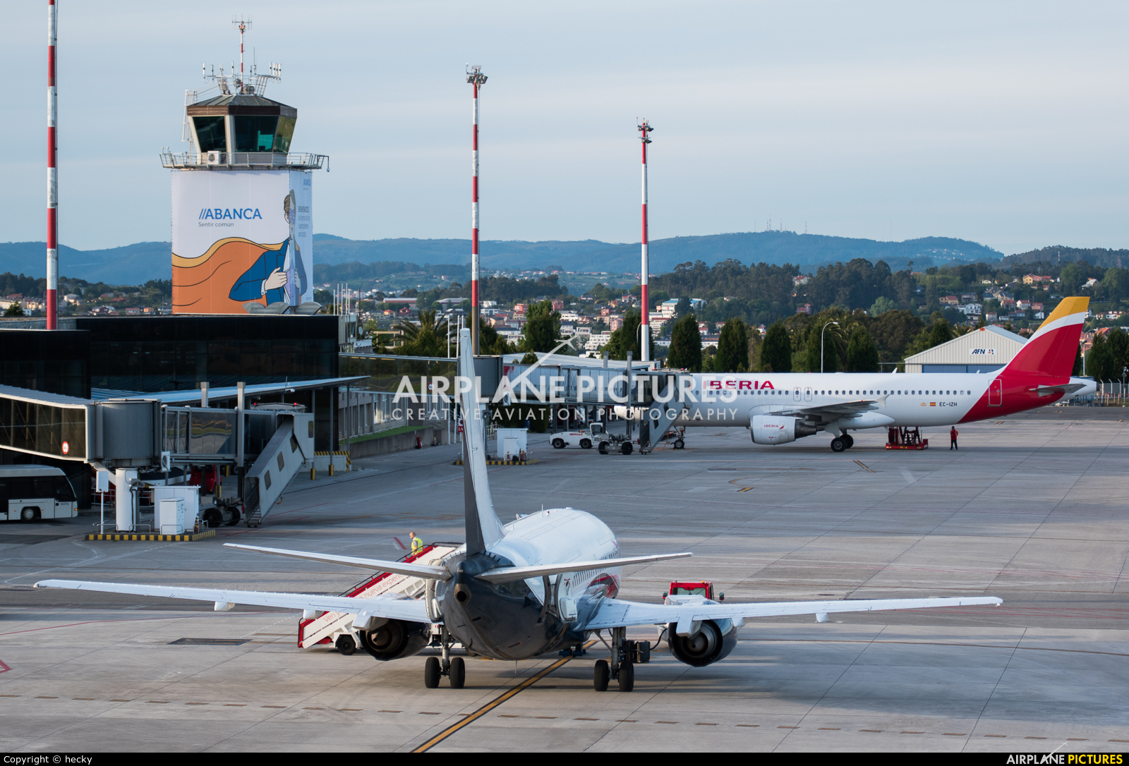 - Airport Overview - aircraft at La Coruña