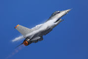 90-0805 - USA - Air Force General Dynamics F-16CJ Fighting Falcon aircraft
