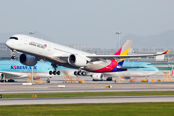 HL8078 - Asiana Airlines Airbus A350-900