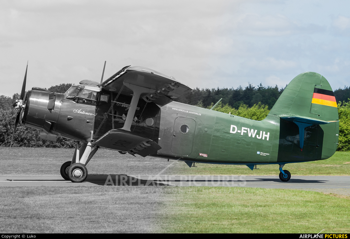 Private D-FWJH aircraft at Uelzen