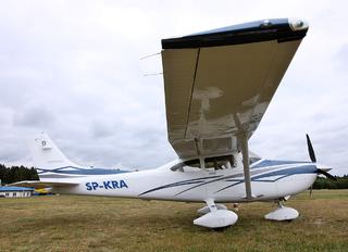 SP-KRA - Private Cessna 182T Skylane