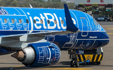 N304JB - JetBlue Airways Embraer ERJ-190 (190-100)