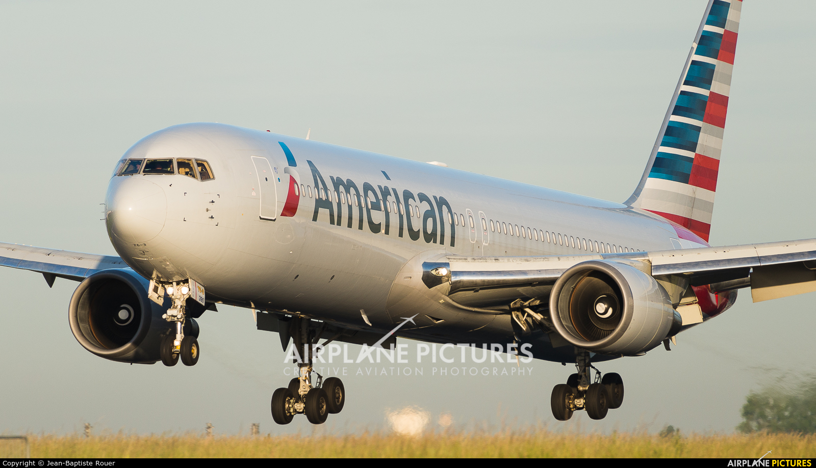 American Airlines N390AA aircraft at Paris - Charles de Gaulle