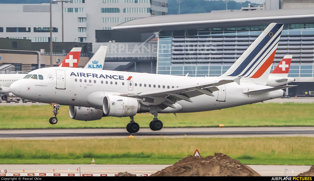 Air France F-GUGM aircraft at Zurich