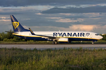 EI-FZR - Ryanair Boeing 737-8AS