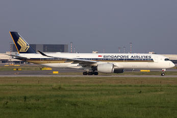 9V-SMC - Singapore Airlines Airbus A350-900