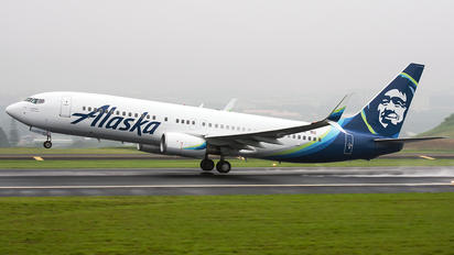 N596AS - Alaska Airlines Boeing 737-800