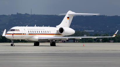14+01 - Germany - Air Force Bombardier BD-700 Global 5000