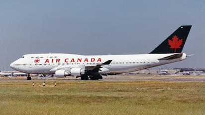 C-GAGL - Air Canada Boeing 747-400