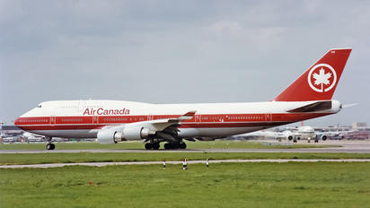 C-GAGM - Air Canada Boeing 747-400
