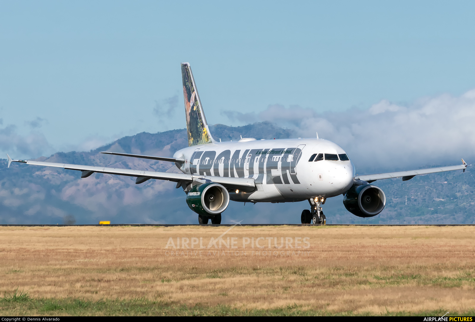 Frontier Airlines N943FR aircraft at San Jose - Juan Santamaría Intl