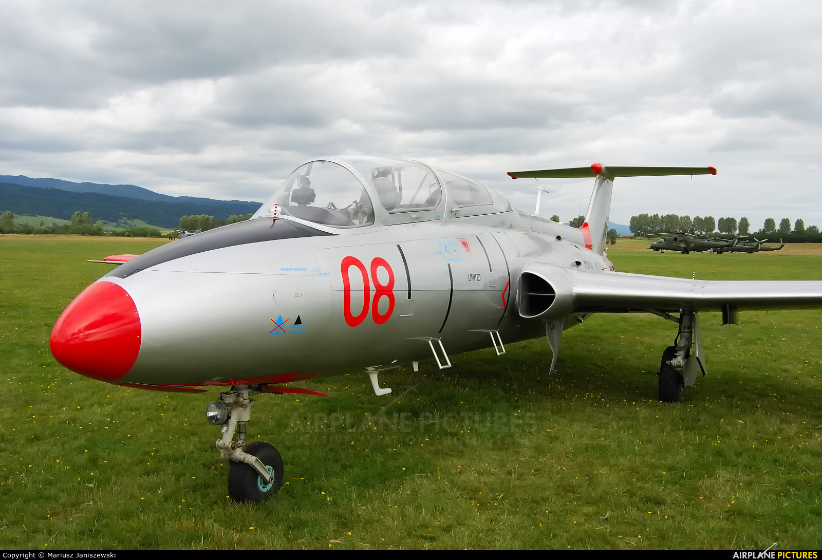 Private OM-JLP aircraft at Nowy Targ