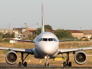 CS-TTK - TAP Portugal Airbus A319