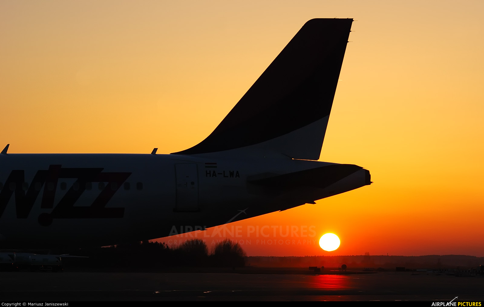 Wizz Air HA-LWA aircraft at Katowice - Pyrzowice