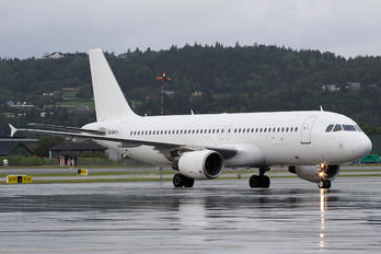 ES-SAO - SmartLynx Estonia Airbus A320