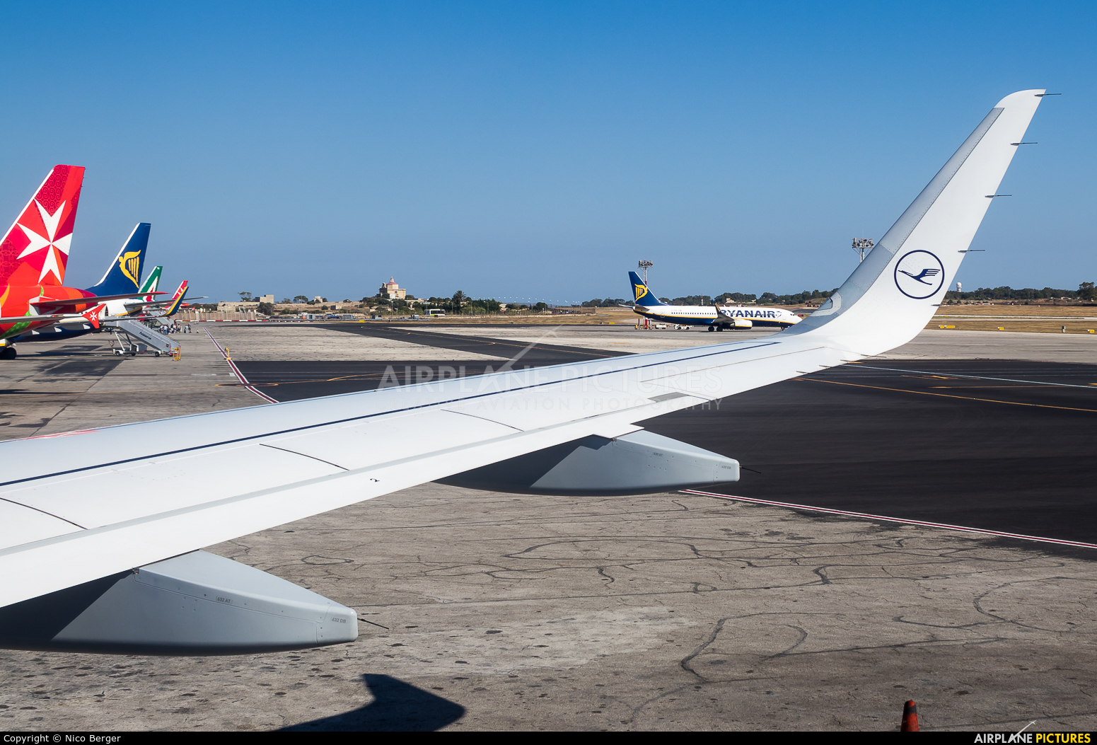 Lufthansa D-AIUP aircraft at Malta Intl