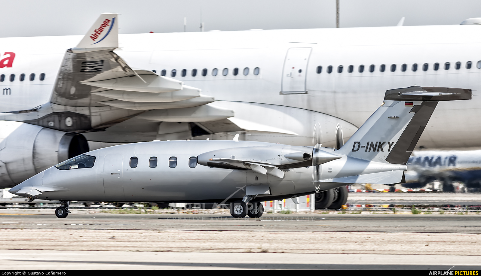 Private D-INKY aircraft at Madrid - Barajas