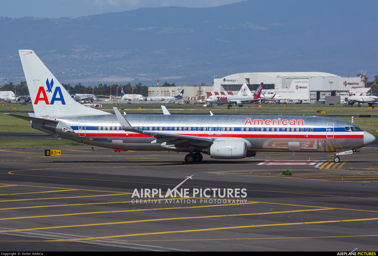 American Airlines N862NN aircraft at Mexico City - Licenciado Benito Juarez Intl