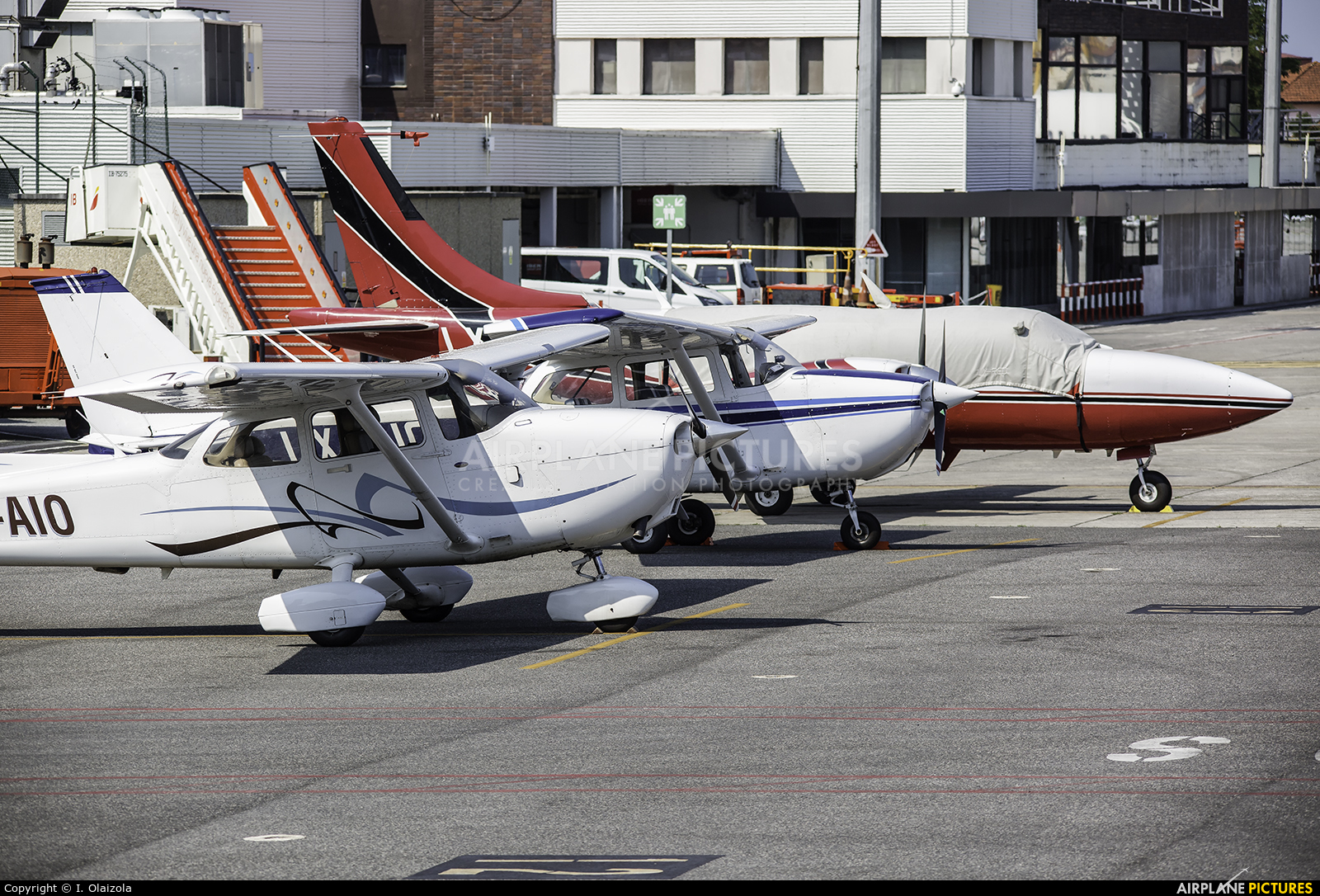 Private UX-AIO aircraft at San Sebastian