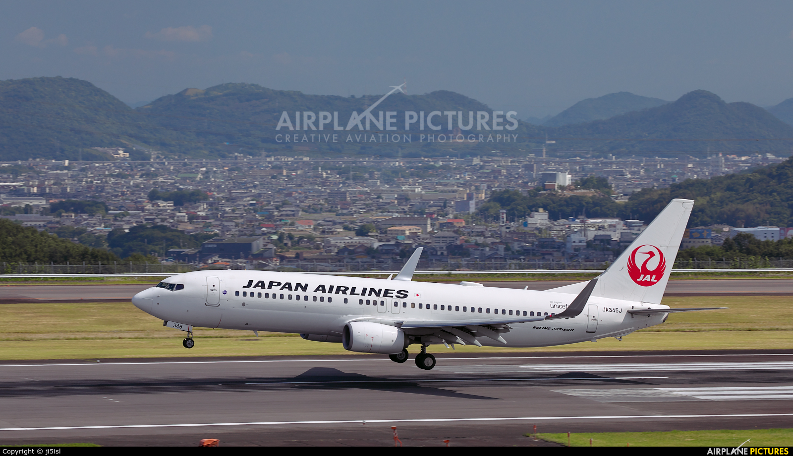 JAL - Japan Airlines JA345J aircraft at Takamatsu
