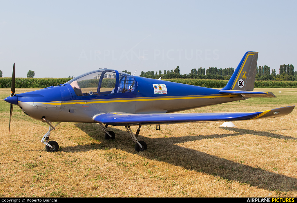 Private OK-EUU15 aircraft at Montagnana