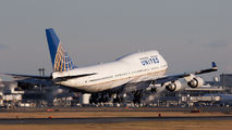 United Airlines N197UA image
