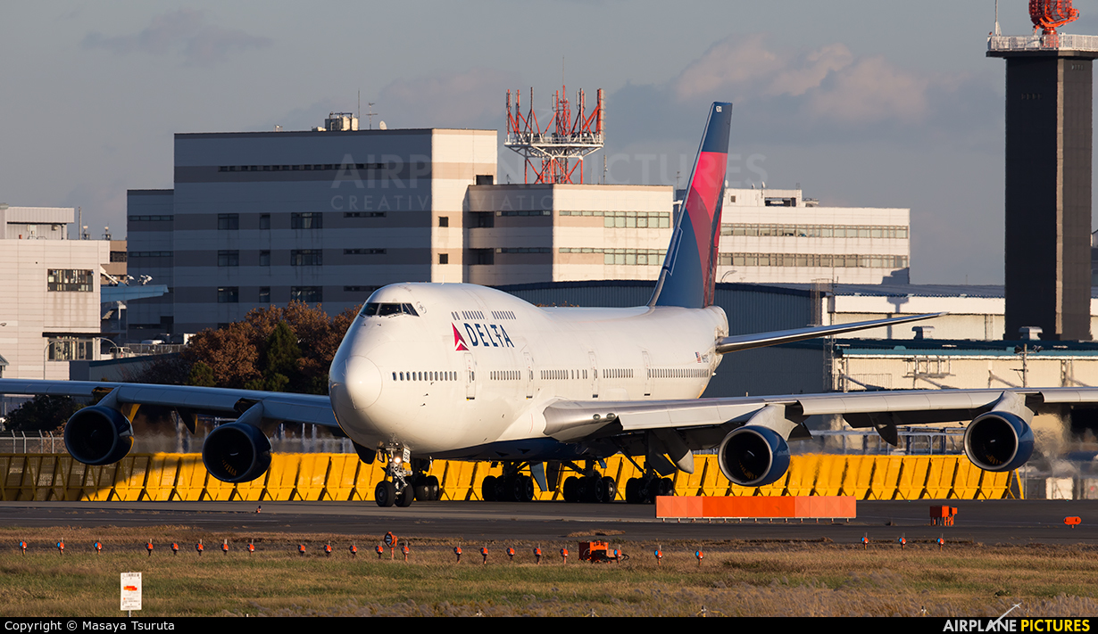 Delta Air Lines N665US aircraft at Tokyo - Narita Intl