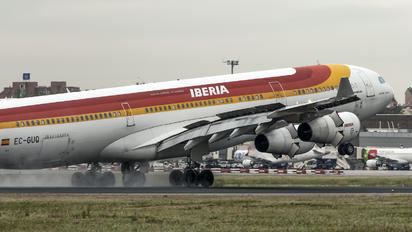 EC-GUQ - Iberia Airbus A340-300