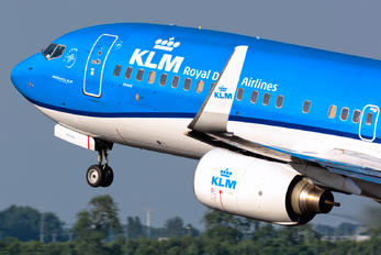 PH-BXD - KLM Boeing 737-800