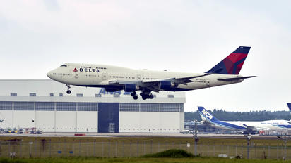 N668US - Delta Air Lines Boeing 747-400