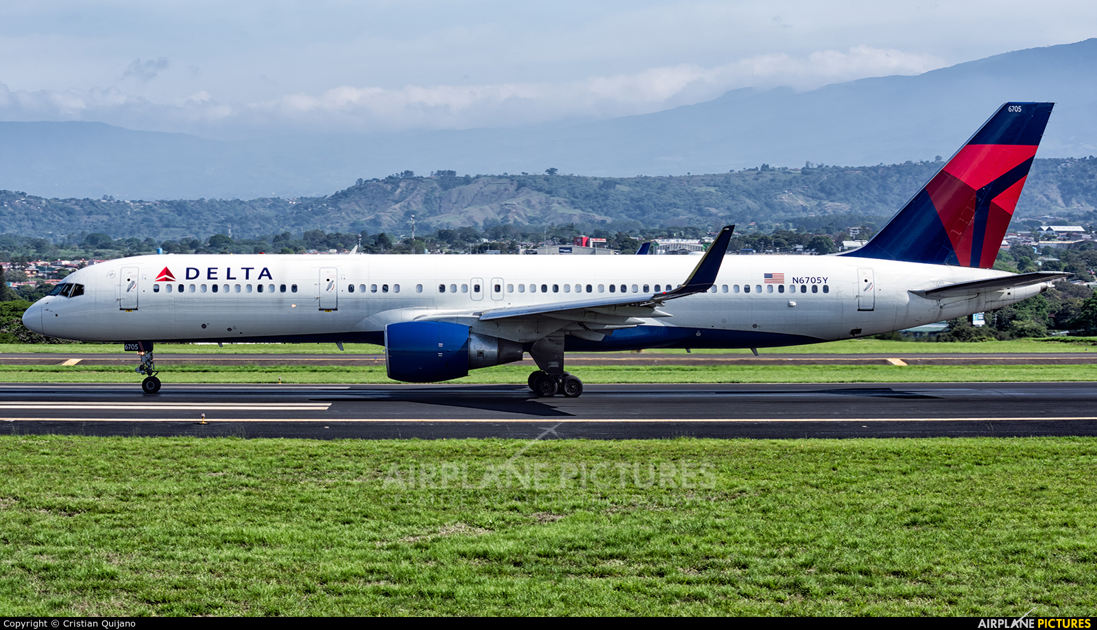 Delta Air Lines N6705Y aircraft at San Jose - Juan Santamaría Intl