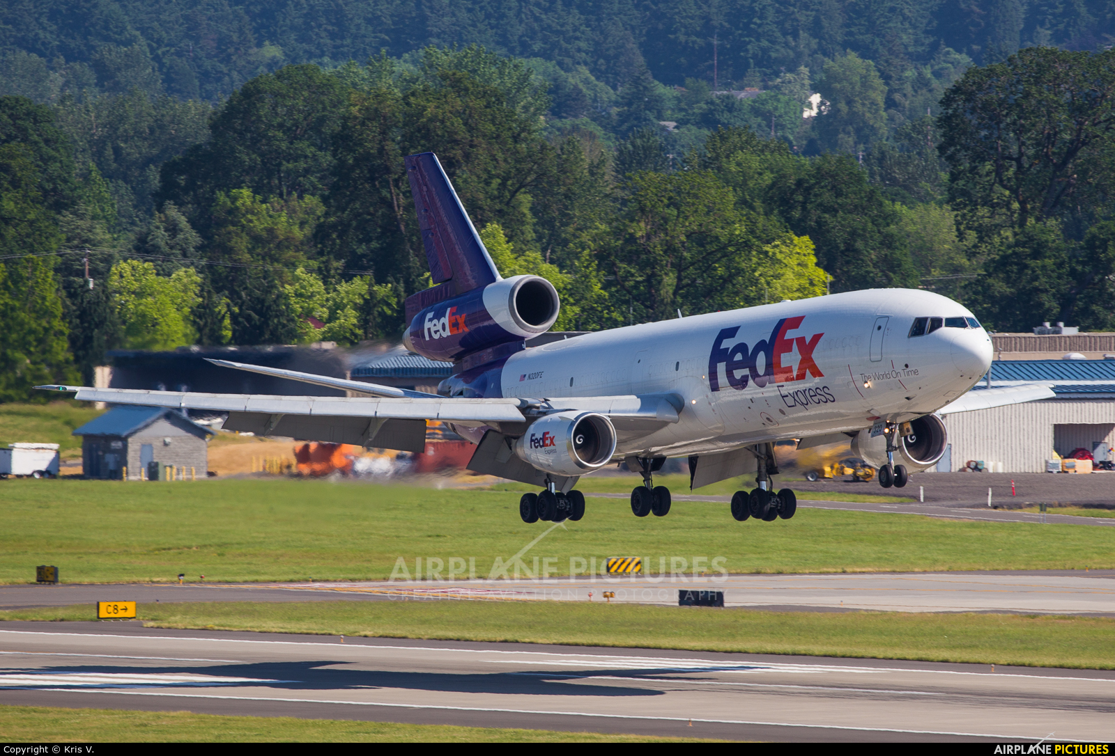 FedEx Federal Express N320FE aircraft at Portland