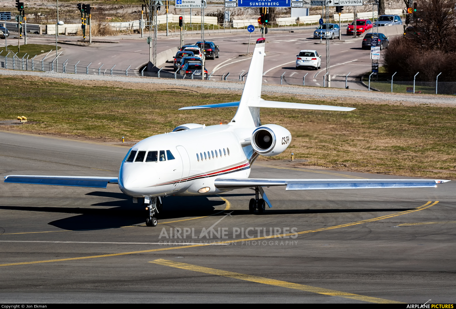 NetJets Europe (Portugal) CS-DFK aircraft at Stockholm - Bromma