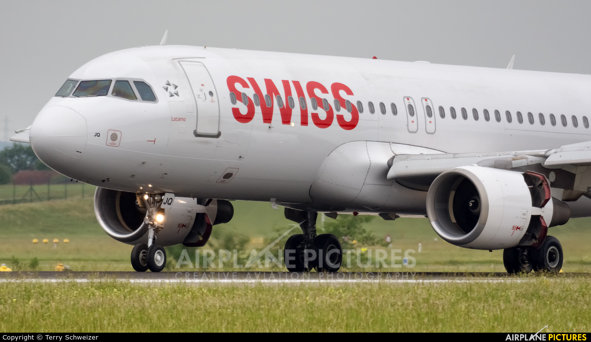 Swiss HB-IJQ aircraft at Zurich