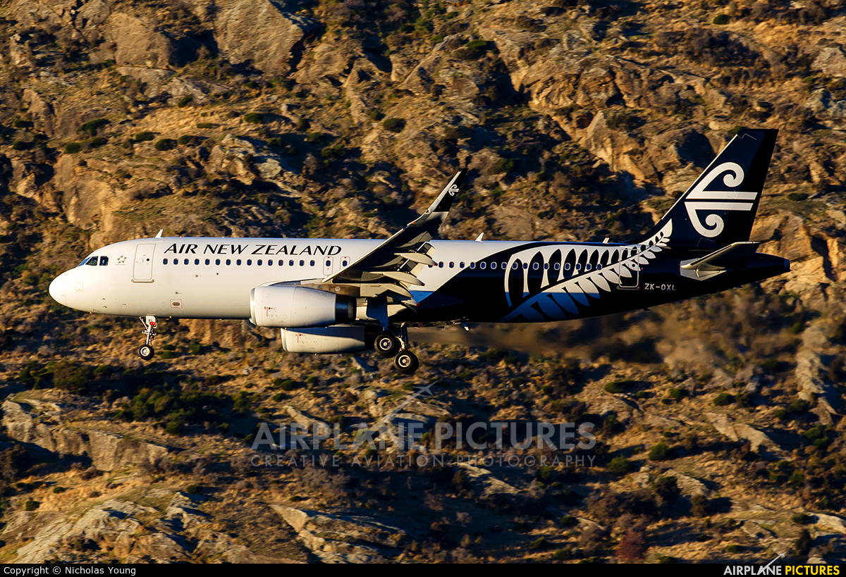 Air New Zealand ZK-OXL aircraft at Queenstown - Frankton
