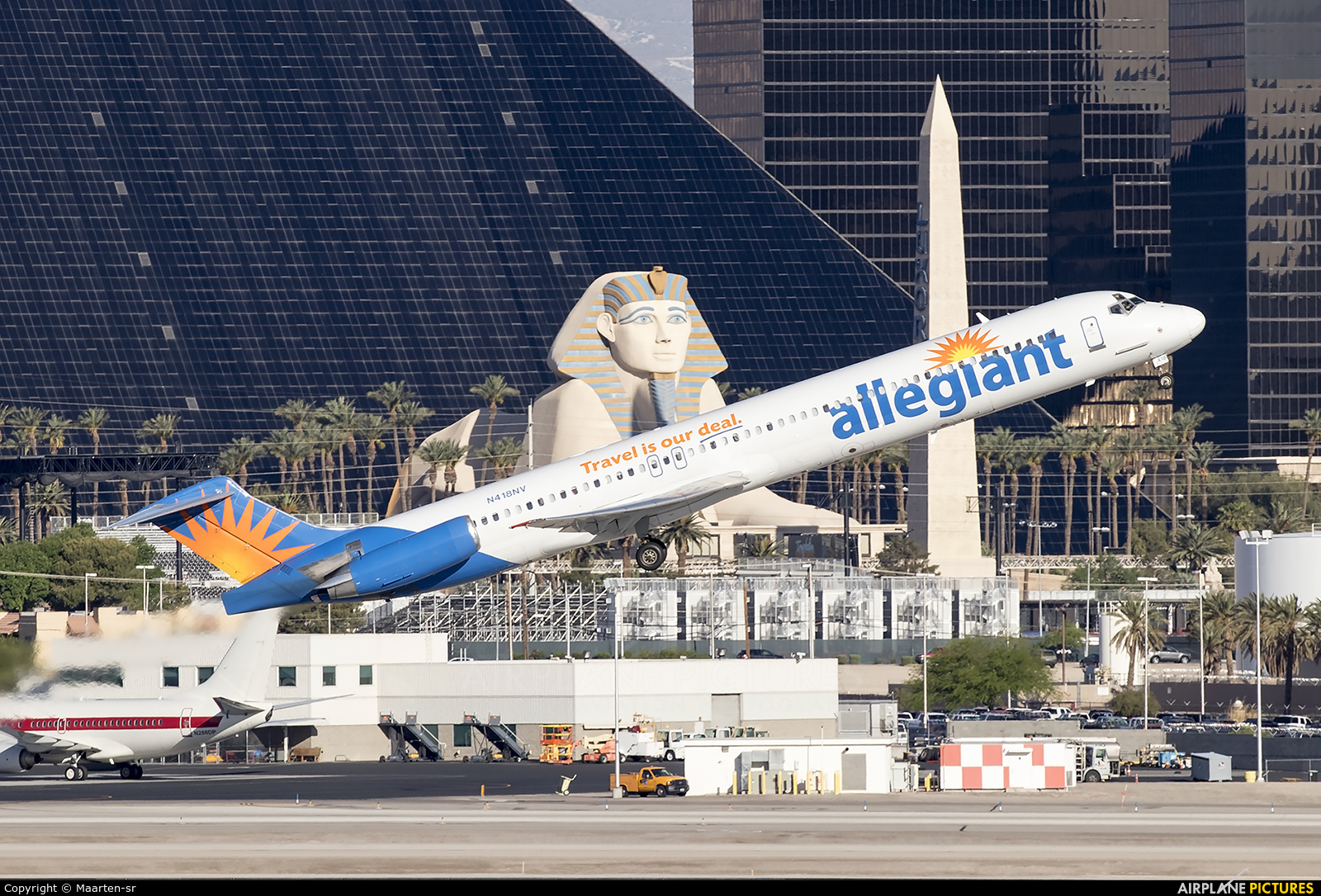 Allegiant Air N418NV aircraft at Las Vegas - McCarran Intl