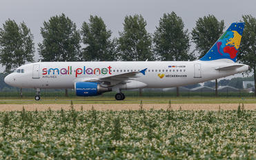 D-ABDB - Small Planet Airlines Airbus A320