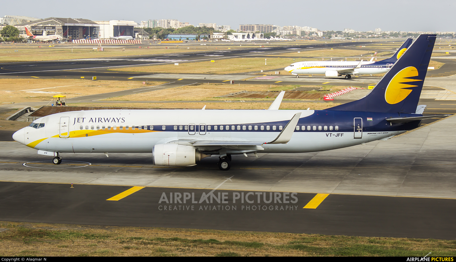 Jet Airways VT-JFF aircraft at Mumbai - Chhatrapati Shivaji Intl