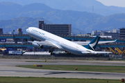 Cathay Pacific B-HLD image