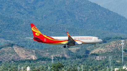 B-1795 - Hainan Airlines Boeing 737-800
