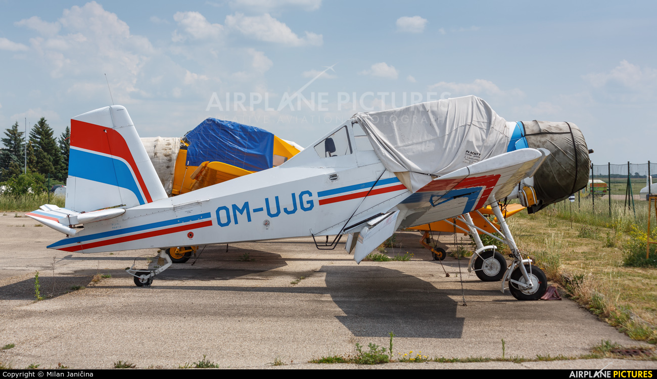 Private OM-UJG aircraft at Nitra