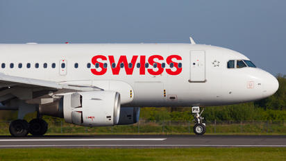 HB-IPX - Swiss Airbus A319