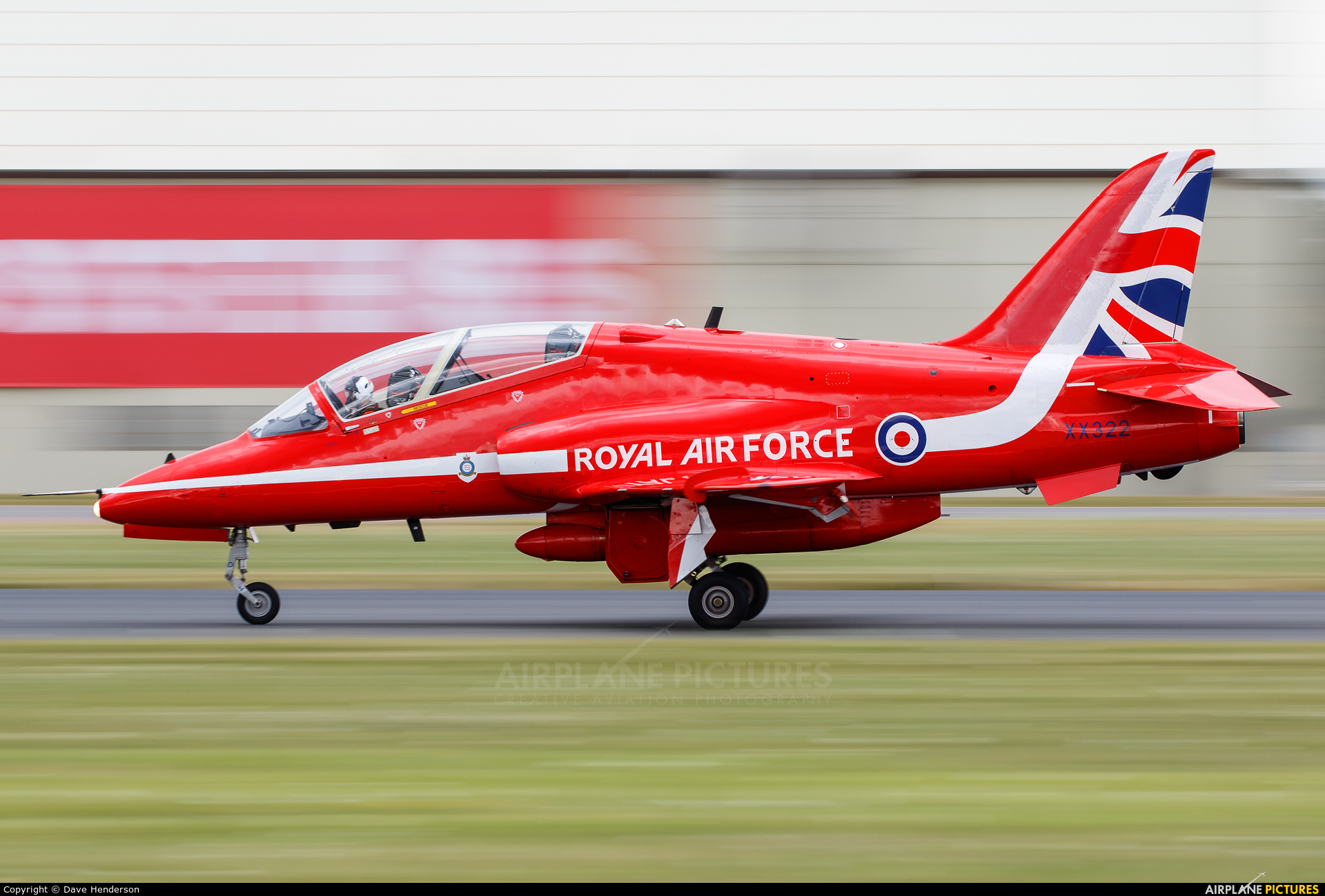 XX322 - Royal Air Force